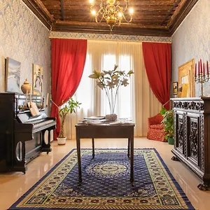 charming-venice-santa-fosca.hotelinveneto.com/