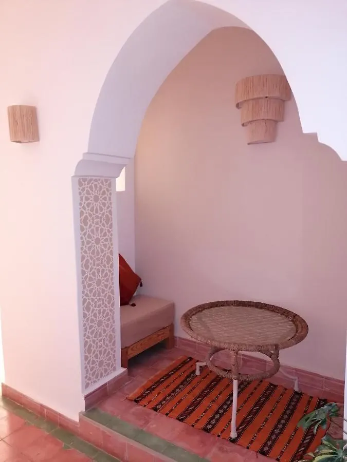 Dar Mar'Ouka , Maison D'Hotes Marrakesh Riad